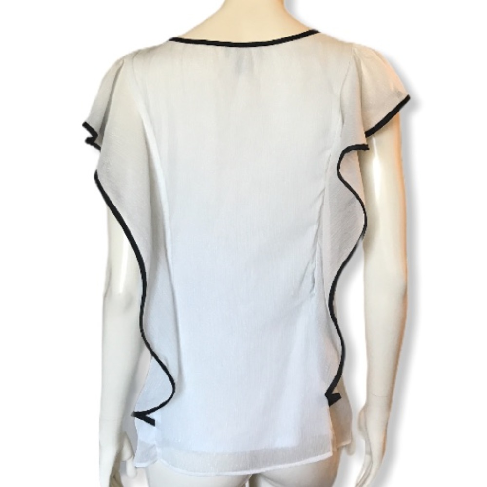 A. Byer white ruffle shirt black trim size large - Picture 2 of 3